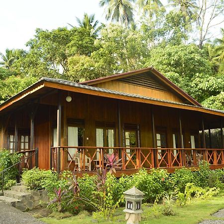 Kungkungan Bay Resort Bitung Extérieur photo