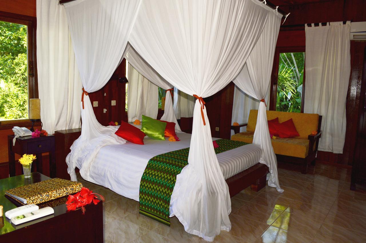 Kungkungan Bay Resort Bitung Extérieur photo